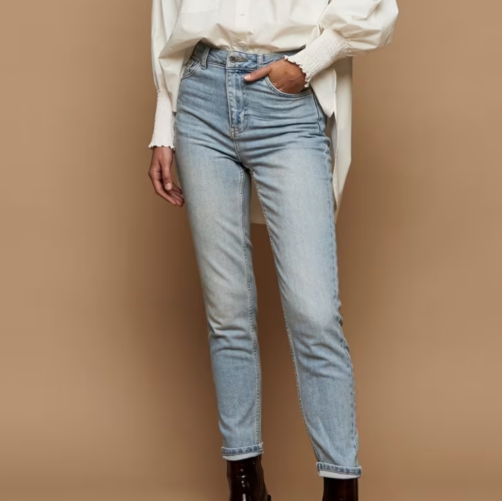 Topshop Premium Mom Jeans NWOT W32 L32